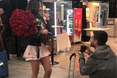 La proposta di matrimonio corre su Instagram per l'ex Bari Sabelli