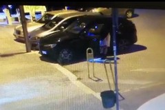 Furti seriali di auto e moto, arrestate 5 persone a Bari e in provincia