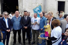 "San Nicola uomo di Pace", ieri un corteo di associazioni e scuole
