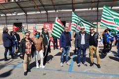 Sanità e funzioni locali, lavoratori e sindacati manifestano in piazza a Bari