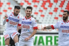 Slittano i playoff di serie C. Bari-Foggia si gioca il 19 maggio