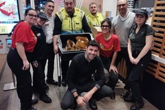 Torna a Bari “Sempre aperti a donare”: offerti 380 pasti caldi ai bisognosi