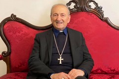 Covid, il vescovo Cacucci celebra messa per malati e operatori sanitari al Policlinico di Bari
