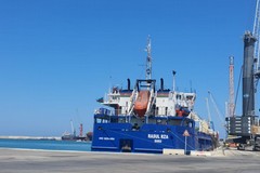 Porto di Bari, fermata nave con carico di grano dalla Russia