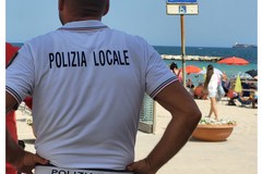 La piaga dei furti in spiaggia a Pane e Pomodoro: due denunciati in 24 ore