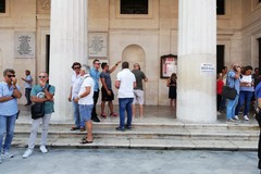 Cattivi odori al San Paolo, la protesta dei comitati: «Semplice puzza o emissioni nocive?»