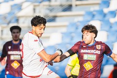 La Reggiana in 10 ferma il Bari, è 0-0 al Città del Tricolore