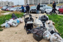 Retake Bari, raccolti nel quartiere Sant'Anno 80 sacchi di rifiuti indifferenziati