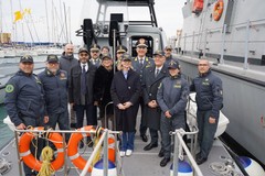 Guardia di Finanza Bari, visita del sottosegretario al Ministero dell'Economia e delle Finanze Savino