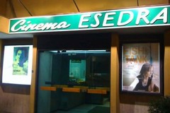 Lo storico cinema Esedra a Madonnella chiude, online una petizione per salvarlo