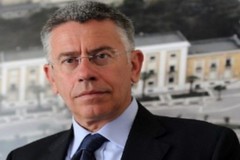 Appalti truccati, ai domiciliari l'ex dg del Policlinico di Bari, Dattoli