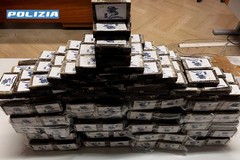 Al casello di Bari sud con 50 chilogrammi di hashish nella valigia