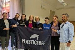 Domani "Plastic free" fa tappa al quartiere Carrassi, l'evento sarà preceduto da una biciclettata