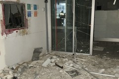 Assalto nella notte: nel mirino un bancomat a Triggiano