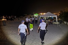 Bari, controlli sulla costa: rimossi gazebo, tavolate e bracieri. Decine di sanzioni