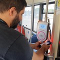 Bari, sui bus Amtab arrivano le obliteratrici  "contactless "