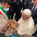 Bari, il sindaco Decaro incontra Papa Francesco:  "Emozione fortissima "