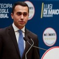 M5S Puglia, polemiche a Bari per la candidatura di Paolo Lattanzio