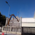 Polvere e detriti, e una parte del Politecnico di Bari viene giù