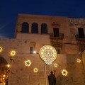 Bari Vecchia illuminata per San Nicola, la tradizione si rinnova
