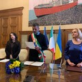 Ucraina di nascita, sposata con un barese: a Oksana Hobush la cittadinanza italiana