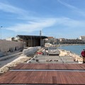 Prosegue il restyling del Molo Sant'Antonio: prende forma la "passeggiata sul mare" in legno