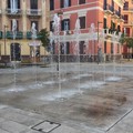 Piazza Disfida di Barletta a Bari, finalmente attiva la fontana a pavimento