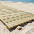  "Mare democratico ", gazebo e passerelle sulle spiagge di Pane e Pomodoro e San Girolamo