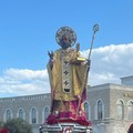 L'effigie di San Nicola di nuovo in Basilica dopo la sosta al Porto di Bari