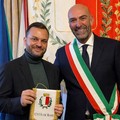 Dalla Murgia ai vertici d’Europa: il Sindaco di Bari incontra il "Sommelier dell’Anno"