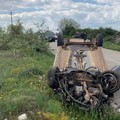 Si ribalta con l'auto: morto un uomo ad Altamura