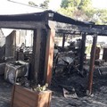 Cellamare, prende fuoco il bar del parco in via Bari