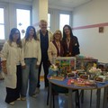 «Basta poco per rendere l'ospedale accogliente»: una 27enne dona giocattoli al San Paolo di Bari