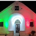 Dantedì, il Trullo Sovrano di Alberobello si illumina con i versi del poeta