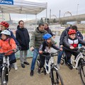  "Cantieri sociali ", Ance Bari-Bat dona due  "hug bike " alla scuola di ciclismo Franco Ballerini