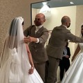 Enzo Miccio tra le bellezze locali in “Abito da sposa cercasi in Puglia”