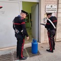 Minaccia di far saltare in aria i carabinieri, arrestato 50enne