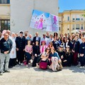 Tumore al seno, panchina rosa al Policlinico di Bari per ricordare il valore della prevenzione