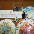 Monopoli, controlli antidroga in città: arrestati due baresi