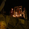La magia del corteo storico illumina la città, nel segno di San Nicola