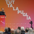 Circa 2mila persone in Fiera a Bari per scrivere il programma con Decaro