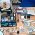 Bari, nasconde 1,3 chili di hashish in casa: arrestato 50enne