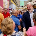 Emiliano e Pentassuglia all'apertura del nuovo mercato contadino di Bari:  "Cibo che esprime identità "