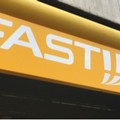 Reintegrati ma trasferiti a Bari. La protesta dei dipendenti Fastweb