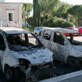 Bari, distrutte dalle fiamme due auto di Poste italiane