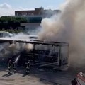 Incendio allo stabilimento della Peroni a Bari, camion in fiamme nessun ferito