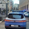 Con la pistola pronta all'uso nel parco Ecopoli. Tenta la fuga, arrestato
