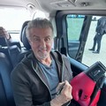 I guantoni di Rocky all'aeroporto di Bari, con il pezzo autografato da Stallone un'asta benefica