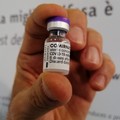 Vaccini, in Puglia superata quota 1 milione e 400mila dosi. Lopalco:  "Presentarsi negli hub agli orari indicati "