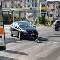 Bari, bici contro auto in via Giulio Petroni